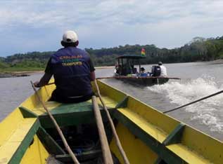 pirogue chalalan